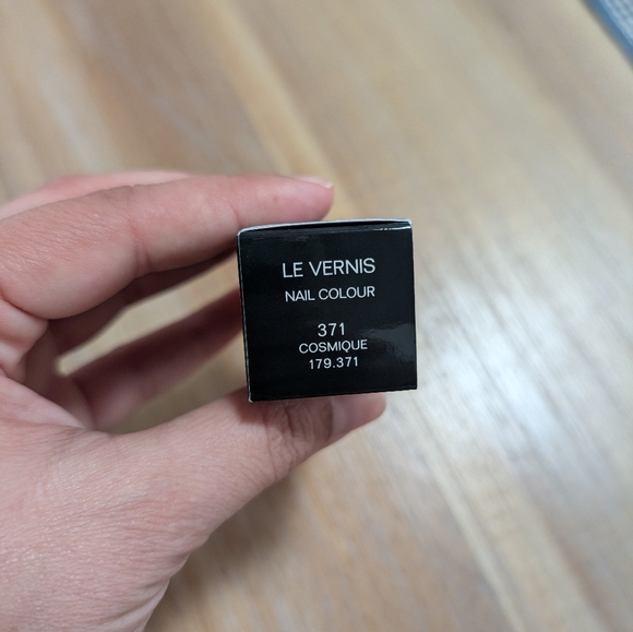 Chanel Nail Color - Picture 2 of 4